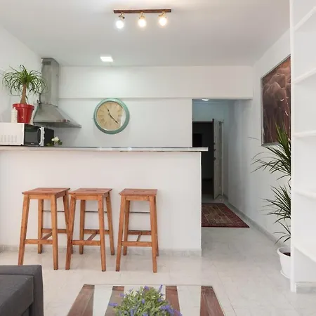 Bright Beachfront Apartament